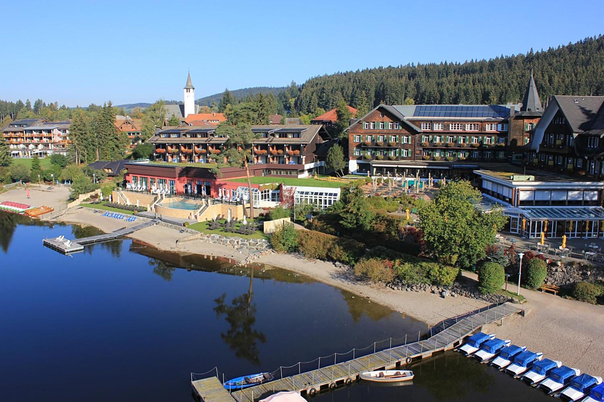 Treschers Schwarzwald Hotel ティティゼー・ノイシュタット エクステリア 写真